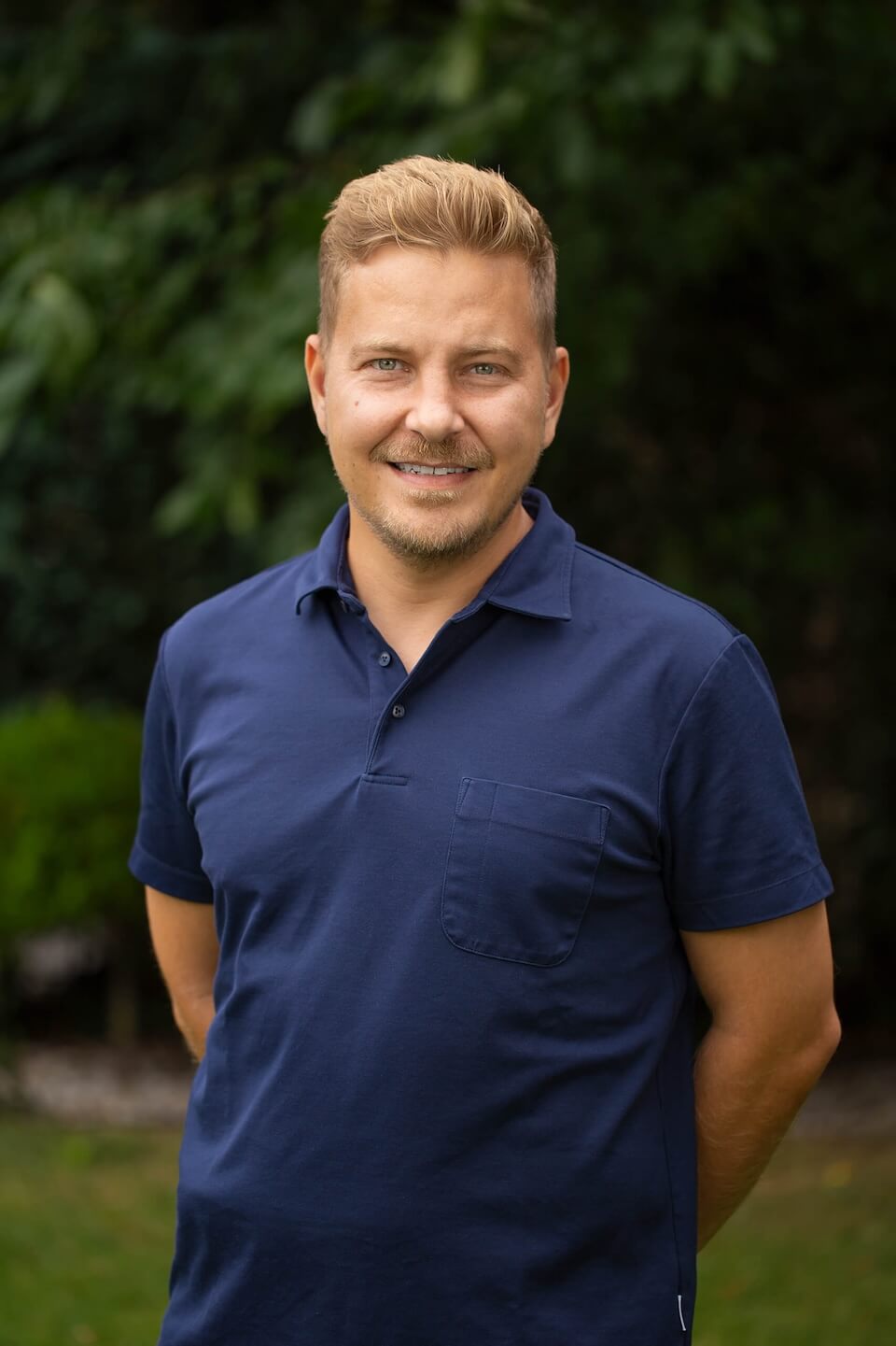 Markus Lay – Zahnarzt in Koblenz-Metternich, Spezialist für Endodontologie und Implantologie
